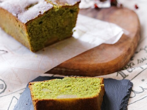 セラベイクで、しっとり濃厚　抹茶のパウンドケーキ